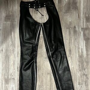Vintage leather chaps- great condition